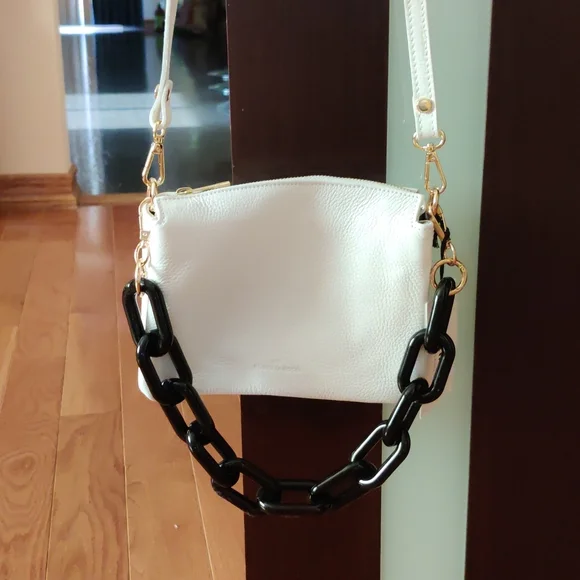 Amazing Italian crossbody bag - Picture 2 of 8